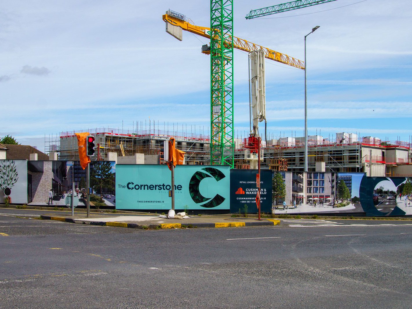 STILLORGAN SHOPPING CENTRE [AND THE SITE WHERE THE BOWLING ALLEY WAS]-243792-1