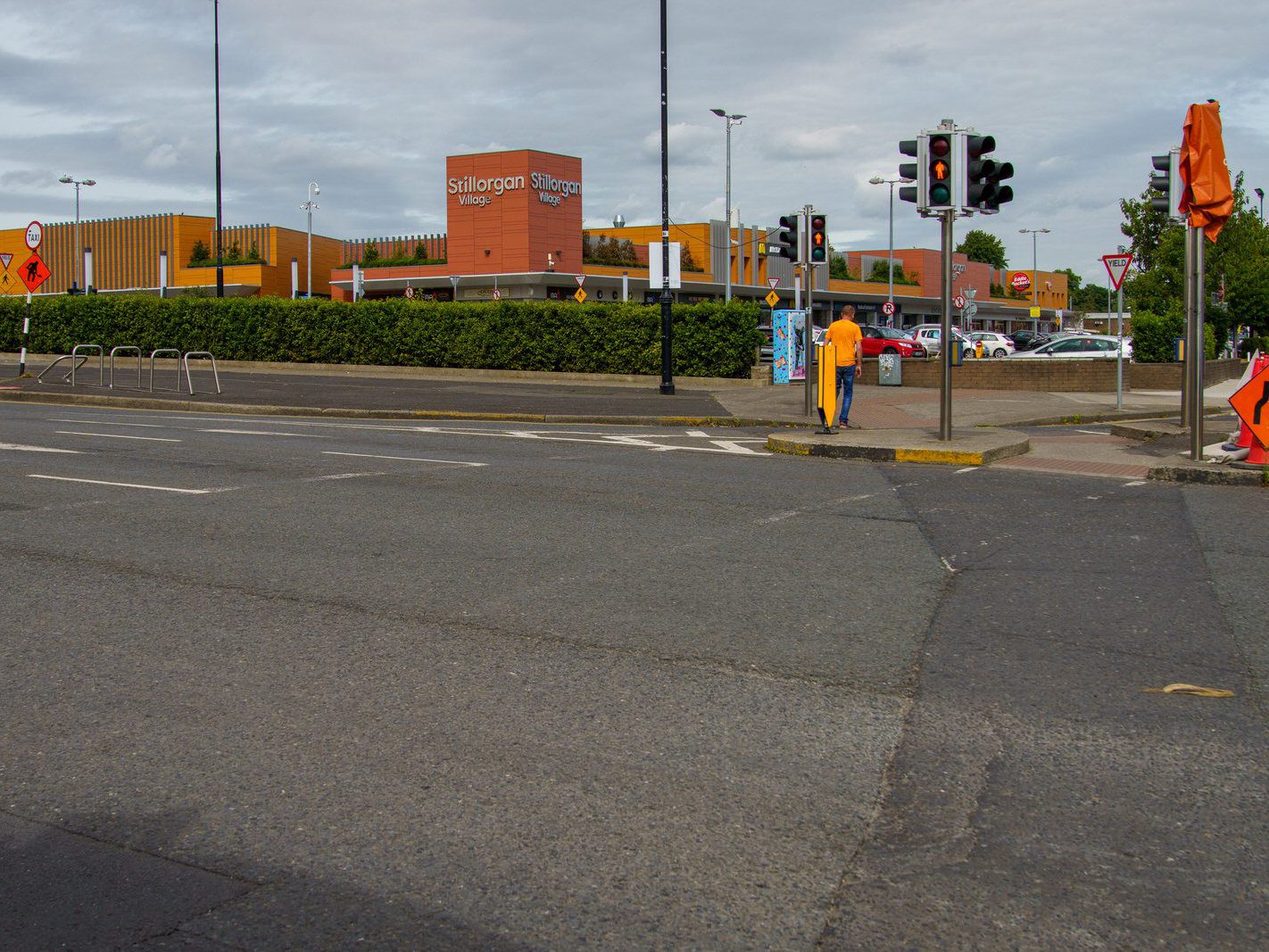 STILLORGAN SHOPPING CENTRE [AND THE SITE WHERE THE BOWLING ALLEY WAS]-243795-1