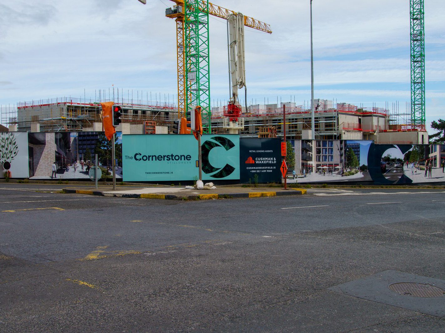 STILLORGAN SHOPPING CENTRE [AND THE SITE WHERE THE BOWLING ALLEY WAS]-243796-1