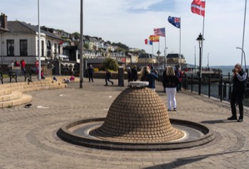  WELCOME TO JOHN F KENNEDY PARK IN COBH 