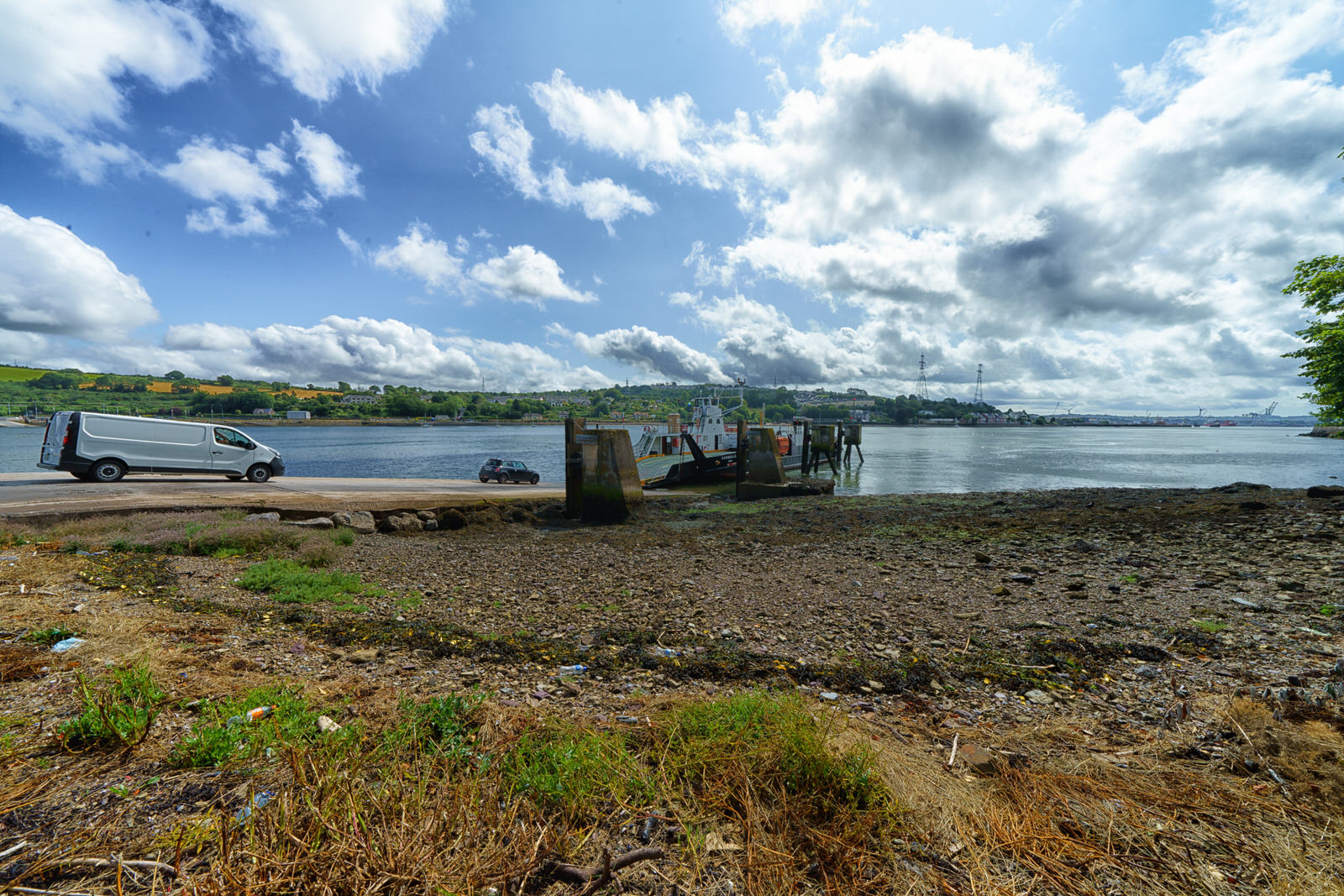 CROSS RIVER FERRY SERVICE IN CORK [GLENBROOK AND CARRIGALOE]
 012