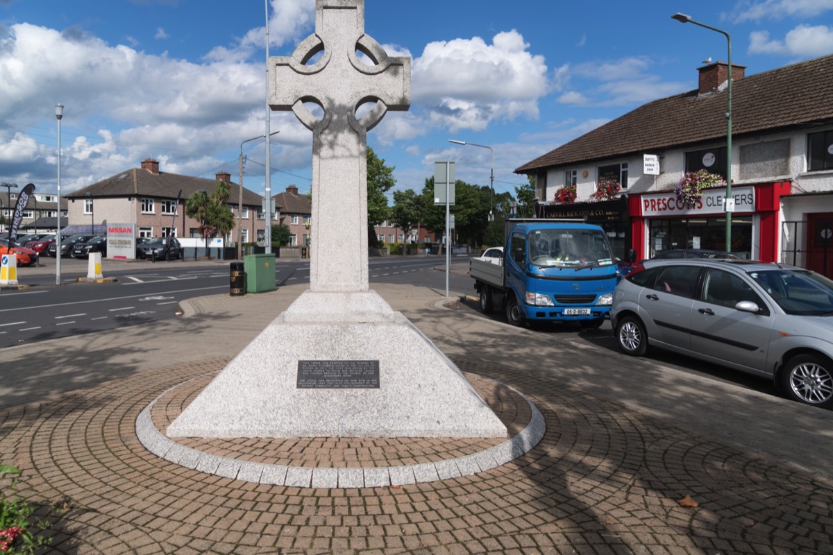 THE HAYES CROSS [ALSO KNOWN AS THE RAHENY CROSS] 006