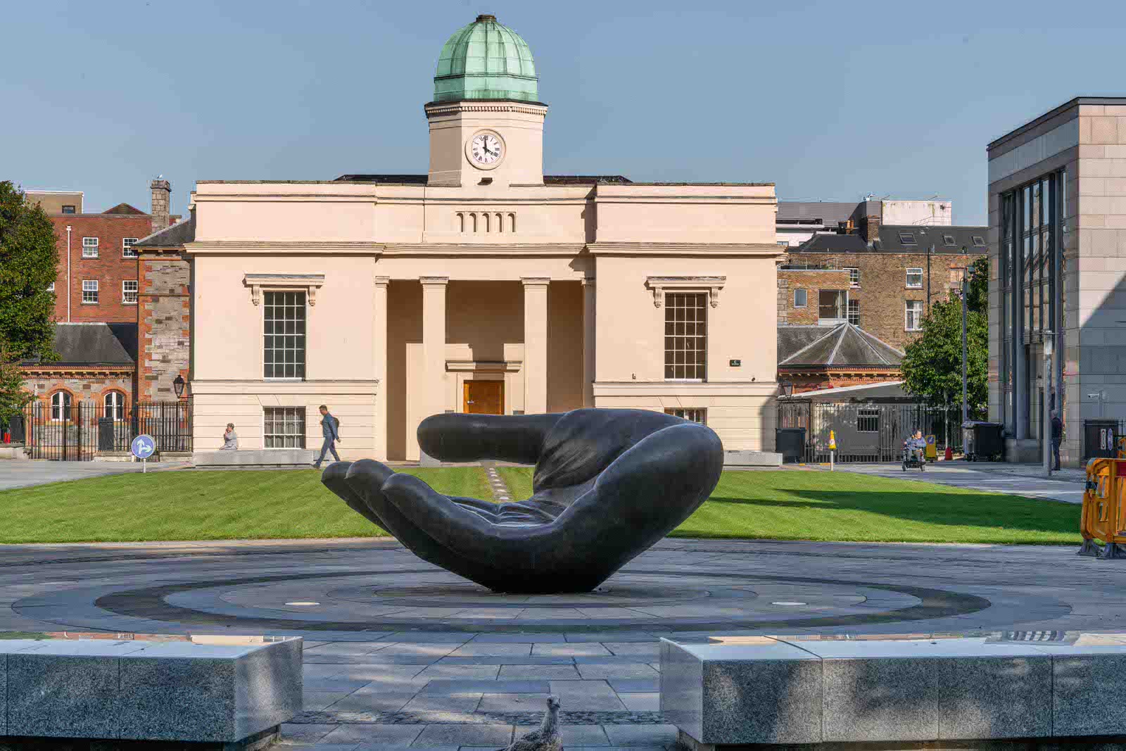  SCULPTURE 