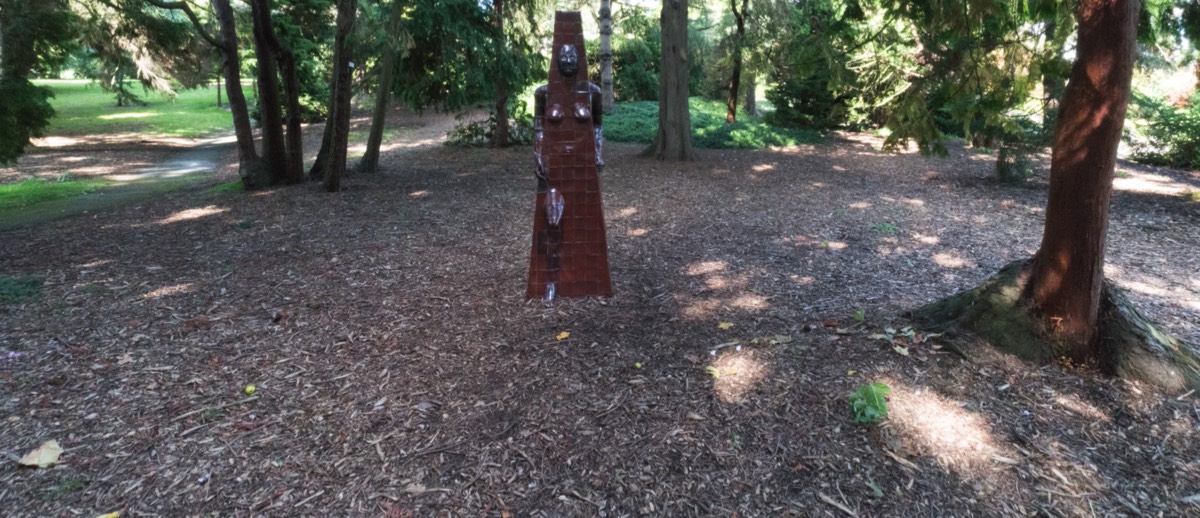 WALKING THROUGH BY NIAMH SYNNOTT [SCULPTURE IN CONTEXT 2017] 008