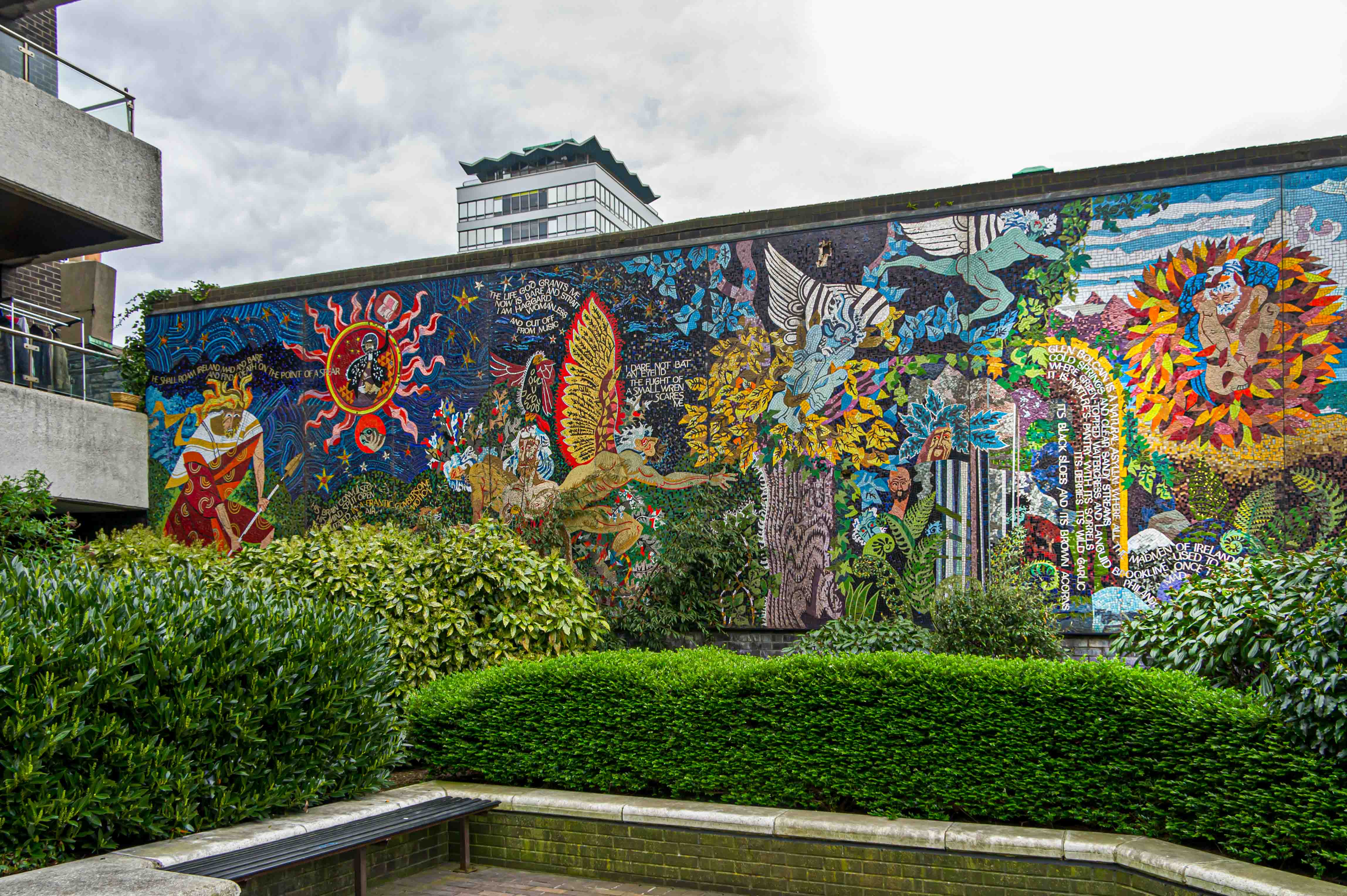  LARGE MURAL 