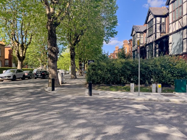 44 NORTH CIRCULAR ROAD This Group of three terraced double-pile two-bay two-storey over raised basement stands out amongst its contemporary...
