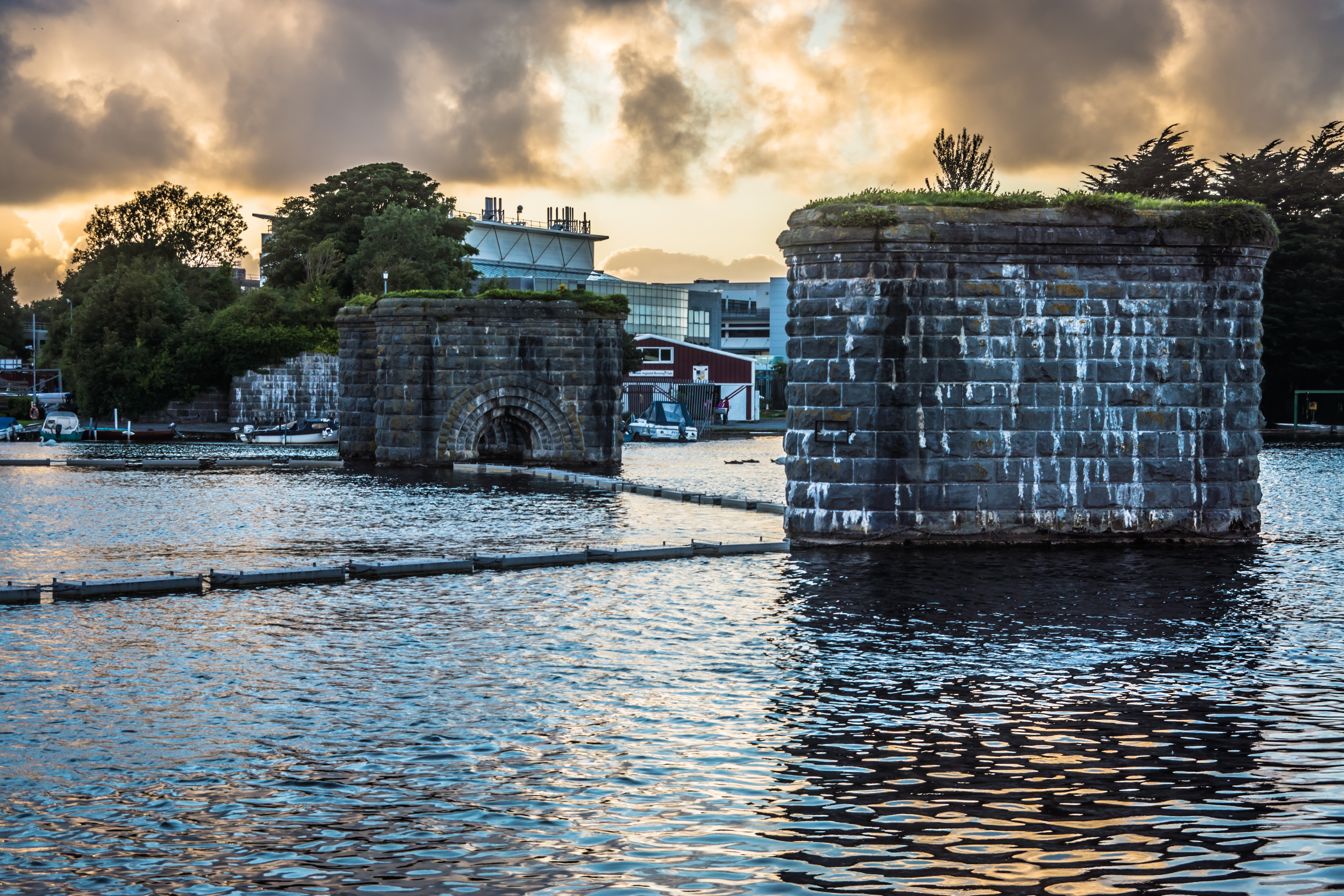  THE WATERWAYS OF GALWAY 001 