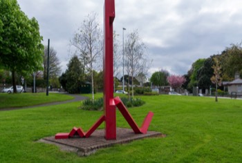  ANOTHER RED METAL YOKE  - NEWTOWN AVENUE SEAPOINT  