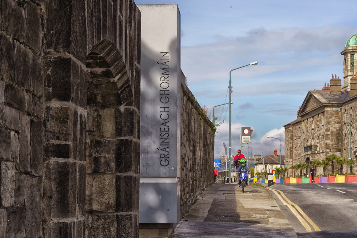 A COMPRESSED VIEW OF LOWER GRANGEGORMAN BECAUSE I USED A 105mm LENS 013