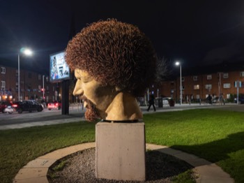  LUKE KELLY AT NIGHT 