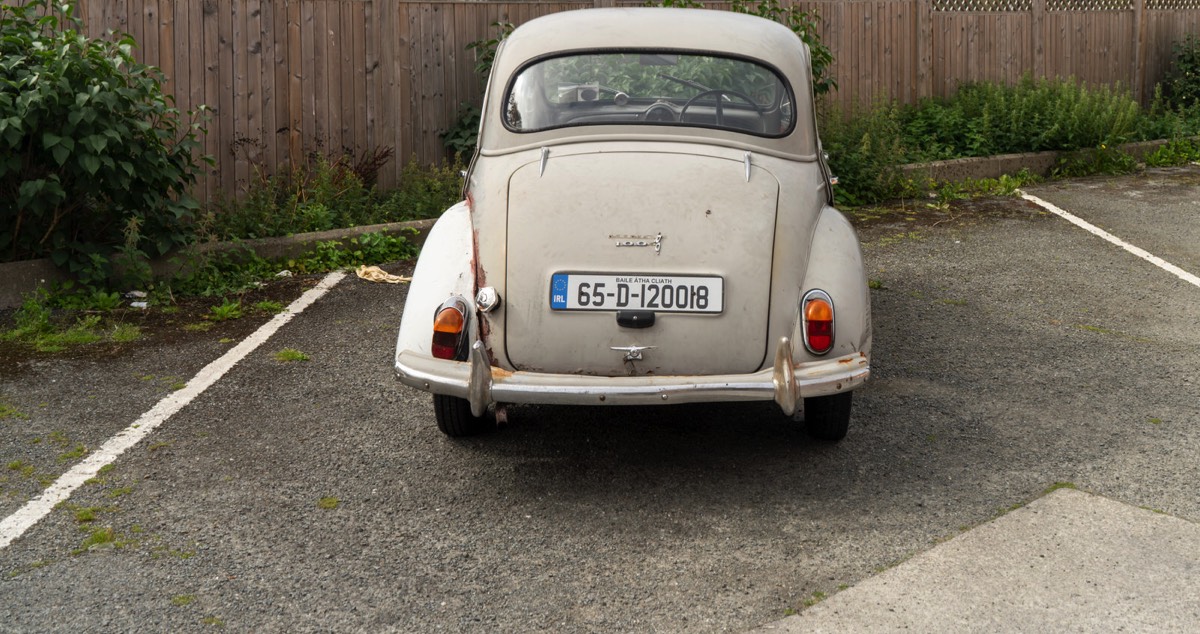 MORRIS MINOR- MINOR 1000  NOT IN GREAT CONDITION 003