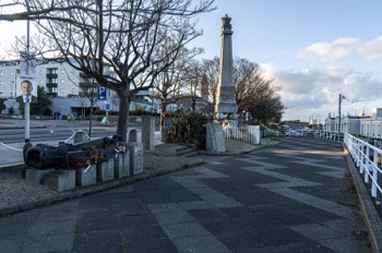  GEORGE IV MEMORIAL 