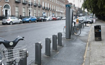  DUBLINBIKES DOCKING STATION 25 - MERRION SQUARE 