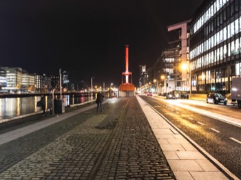  THE DIVING BELL IN  DUBLIN DOCKLANDS 