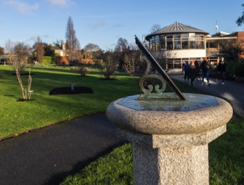  HORIZONTAL SUNDIAL BY LYNCH -  BOTANIC GARDENS IN GLASNEVIN  