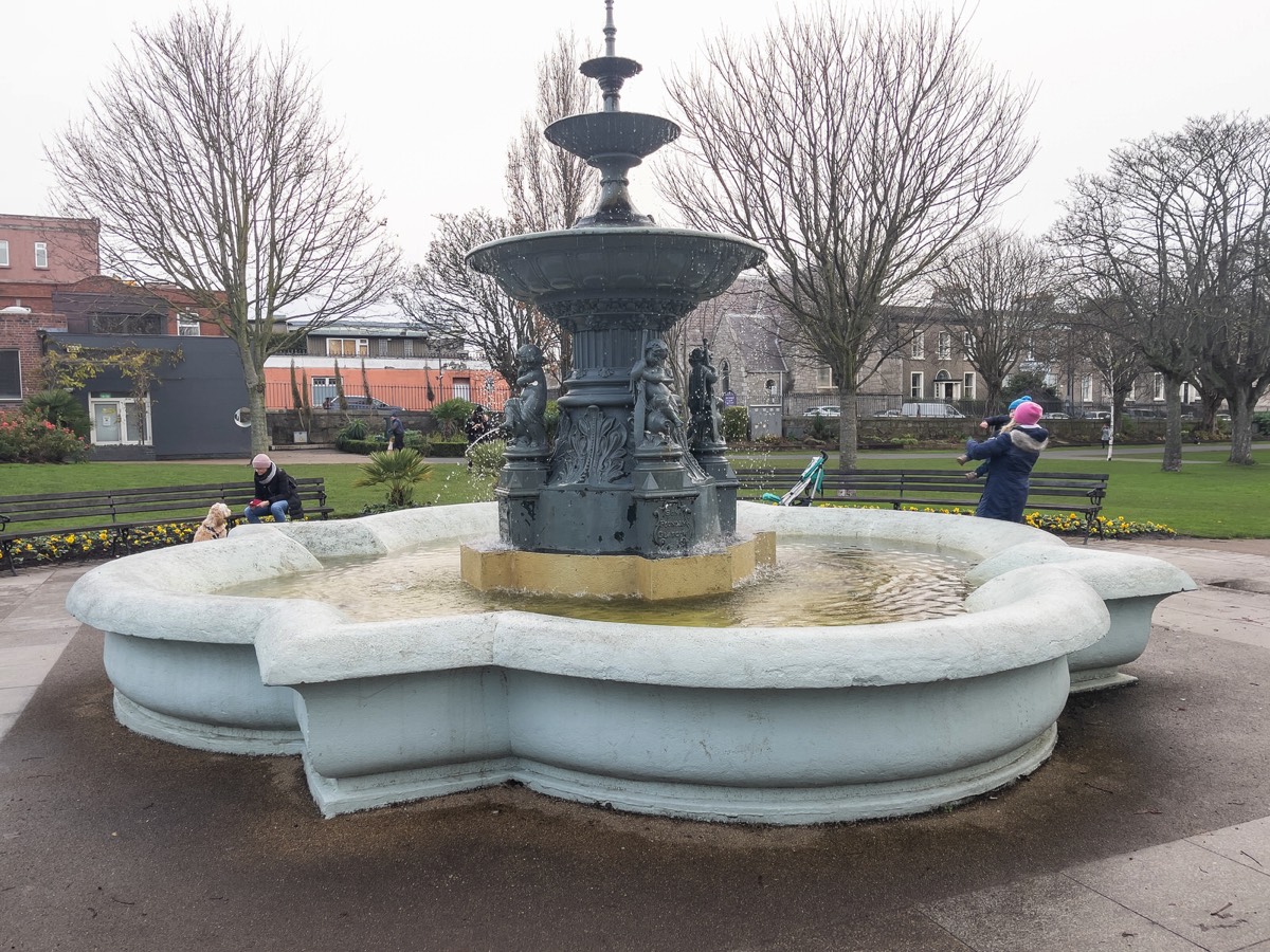 THE VERY POPULAR PEOPLES PARK IN DUN LAOGHAIRE 019
