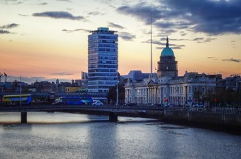  VIEWS OF LIBERTY HALL  