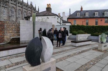  MEMORIAL GARDEN 