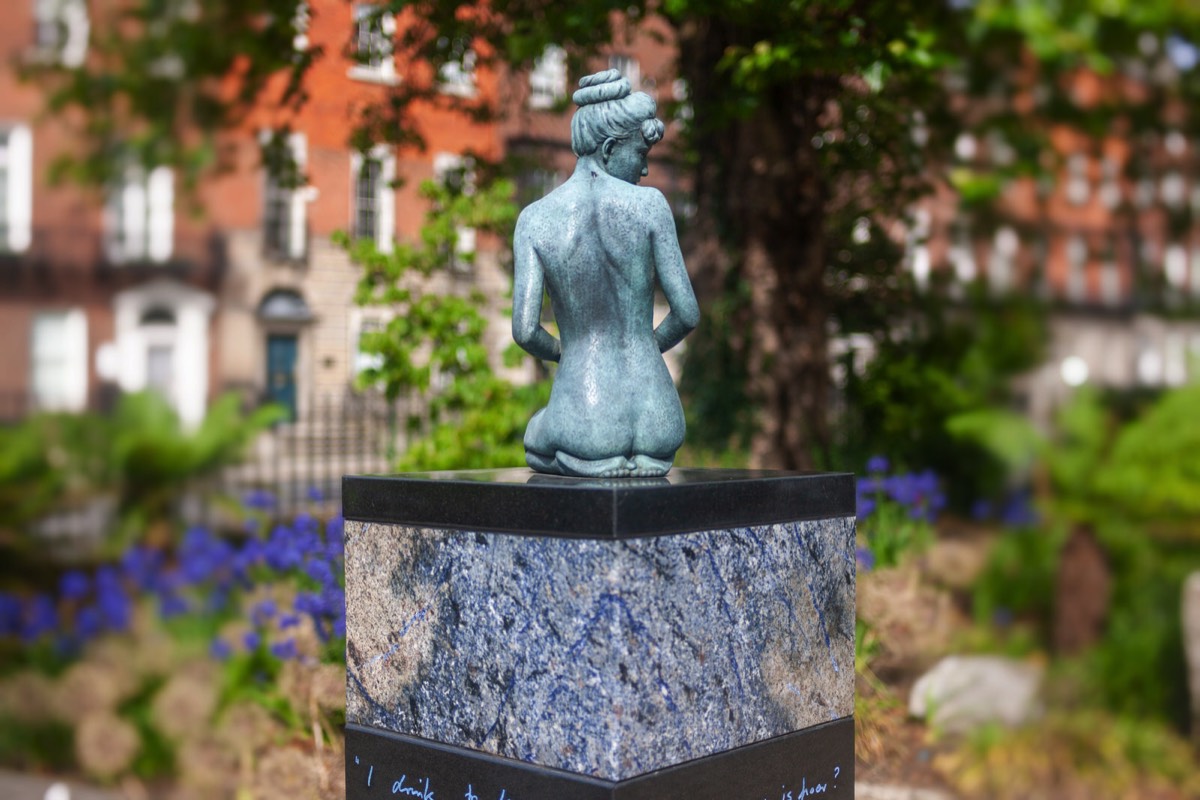 THE THREE ELEMENTS TO THE OSCAR WILDE SCULPTURE BY DANNY OSBORNE  - MERRION SQUARE PUBLIC PARK  005