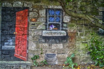  STREET ART AT BLESSINGTON BASIN PARK I HAVE NOT SEEN THIS ARTWORK  BEFORE  