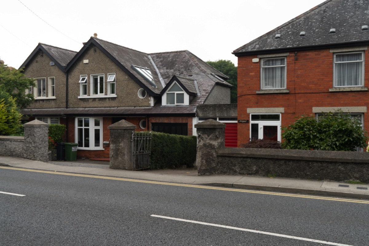HOUSES AND HOMES ALONG DUNDRUM ROAD 011