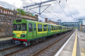  SEAPOINT TRAIN STATION APRIL 2017 