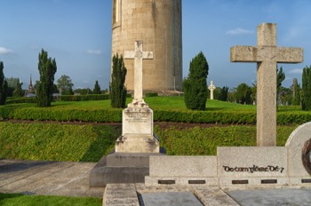  A VISIT TO GLASNEVIN CEMETERY A FEW MINUTES BEFORE IT CLOSED FOR THE DAY 