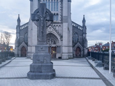  ST. PETER'S CHURCH PHIBSBOROUGH - THE AREA AROUND THE HIGH CROSS HAS BEEN RESTORED  