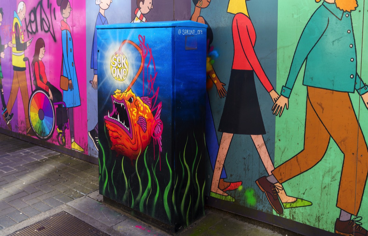 EXAMPLES OF PAINT-A-BOX STREET ART 004