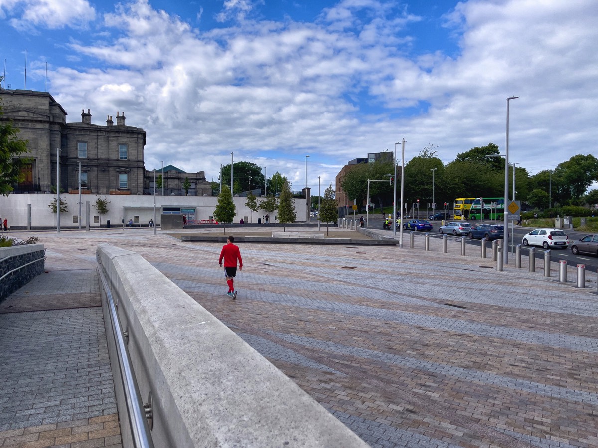 LUAS TRAM STOP AT BROADSTONE