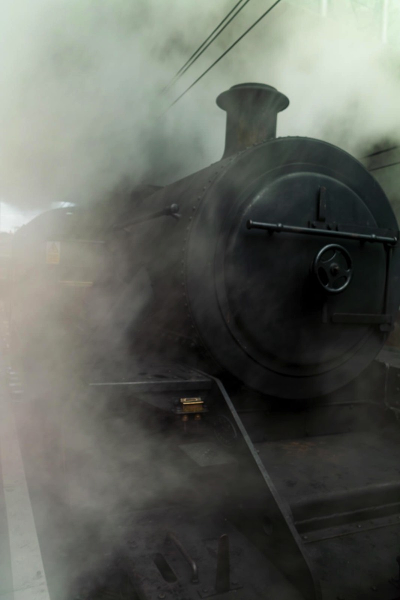 THE KINGSTOWN SPECIAL IN DUN LAOGHAIRE - STEAM TRAIN  006