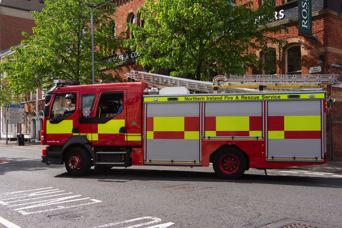 FIRE BRIGADE ON CALL OUT -BELFAST MAY 2015 002