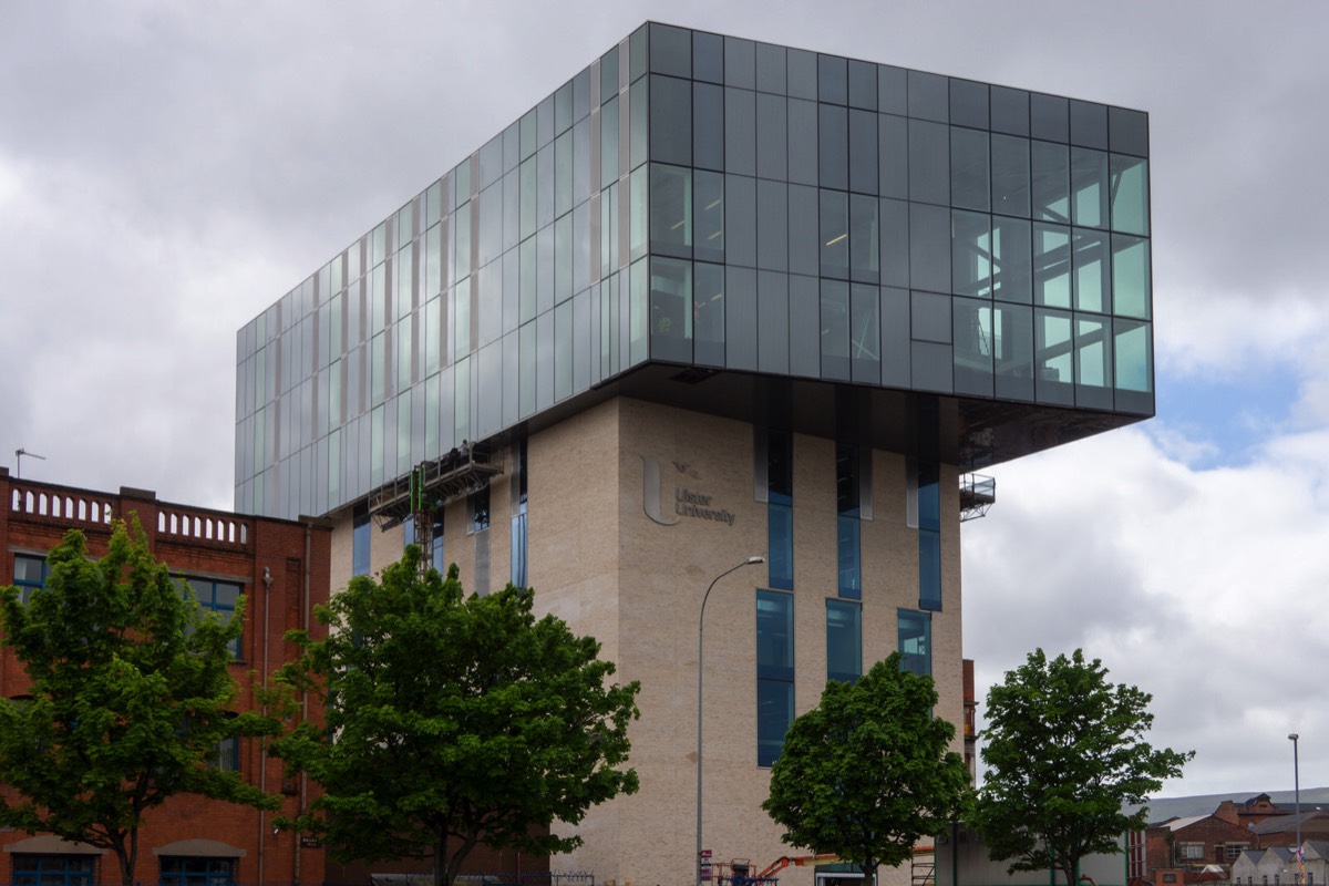 ULSTER UNIVERSITY BELFAST CAMPUS PHOTOGRAPHED MAY 2015 003