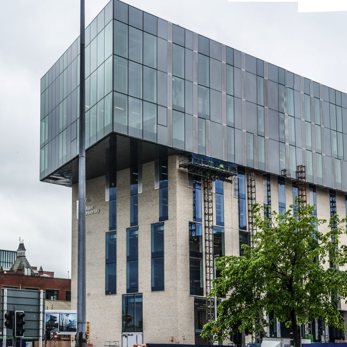 ULSTER UNIVERSITY BELFAST CAMPUS PHOTOGRAPHED MAY 2015 004