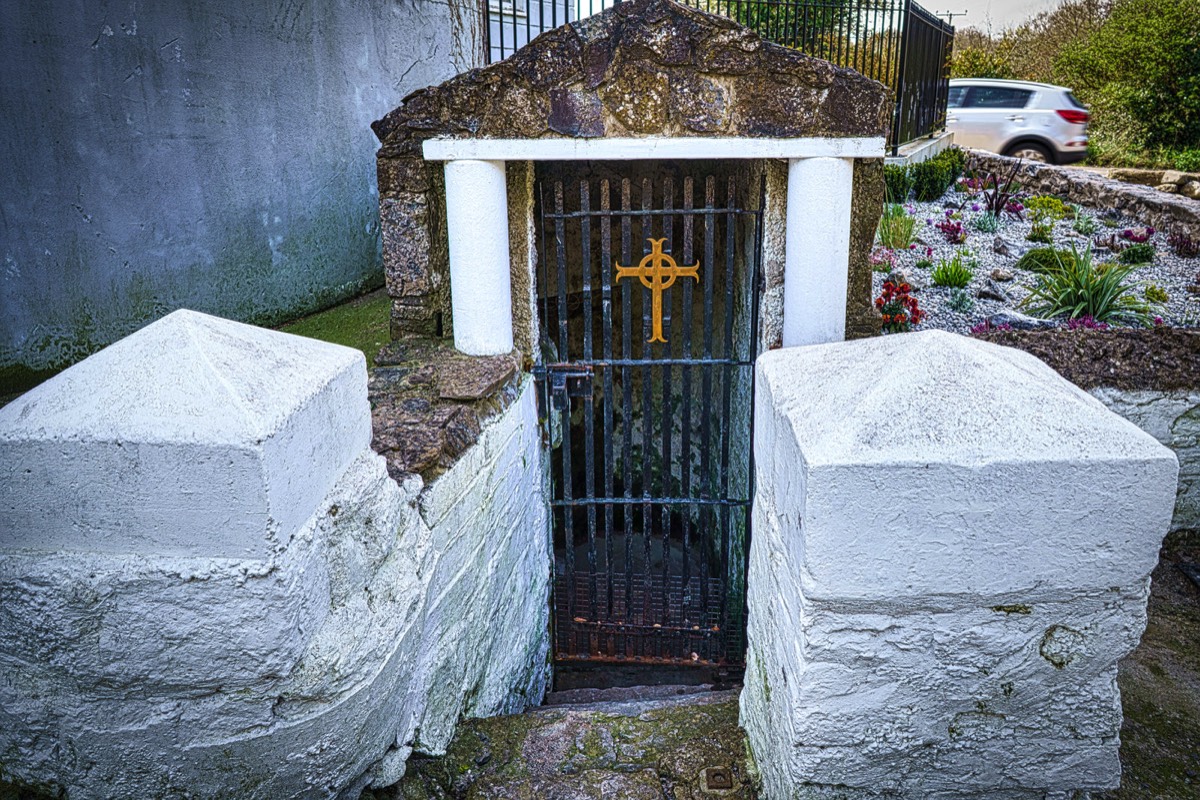 HOLY WELL IN SWORDS APRIL 2016