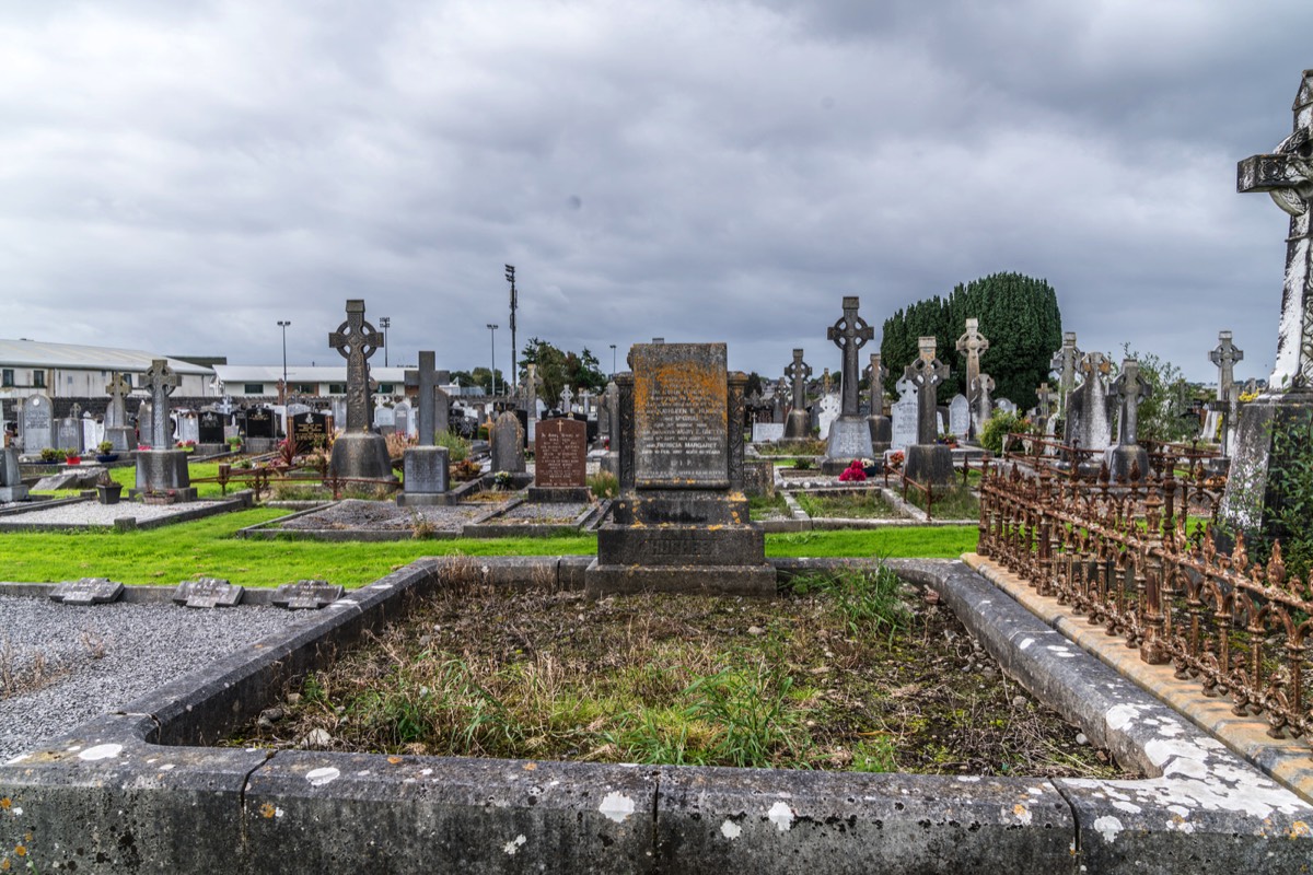 BOHERMORE CEMETERY IN GALWAY 026