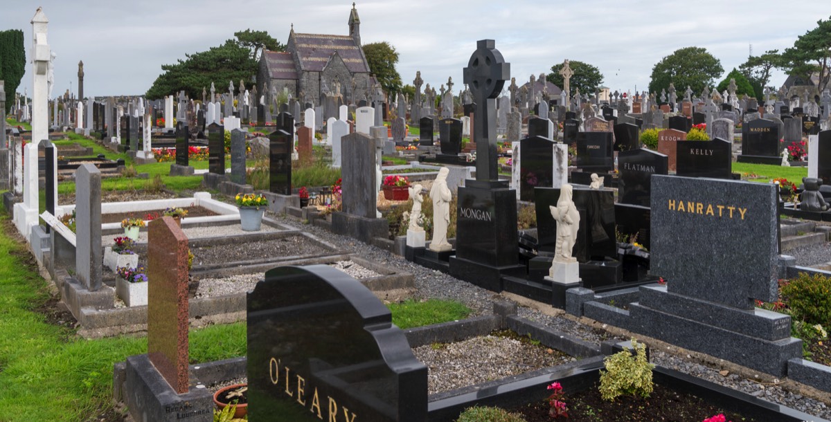 BOHERMORE CEMETERY IN GALWAY 037