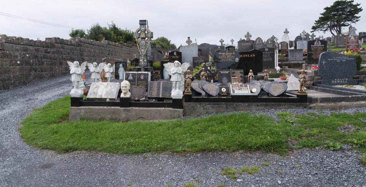 BOHERMORE CEMETERY IN GALWAY 043