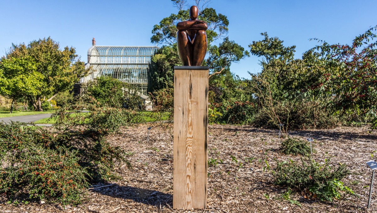 TIME OUT BY ANA DUNCAN - PHOTOGRAPHED IN THE BOTANIC GARDENS SEPTEMBER 2013  005