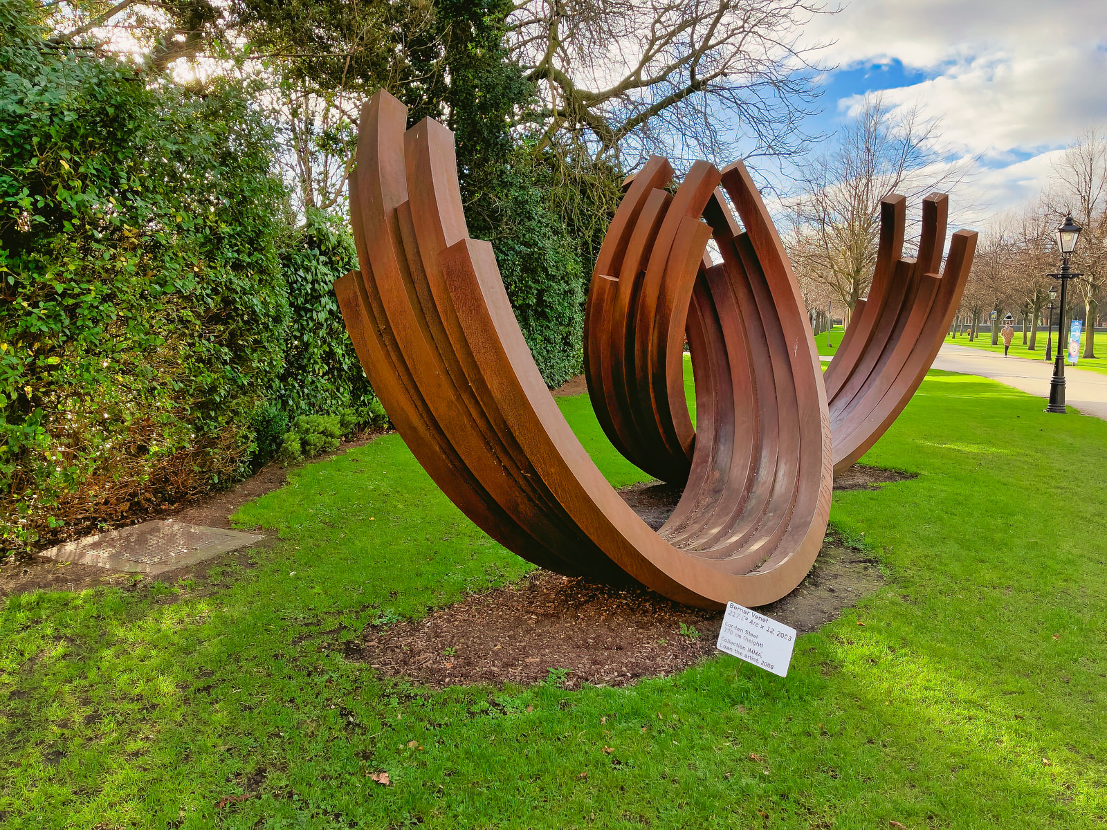 217.5º ARC x 12 CORTEN STEEL SCULPTURE